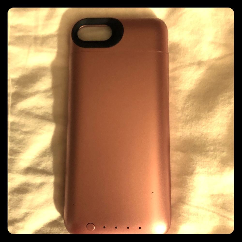 iPhone 7/8 mophie phone charging case (rose gold)